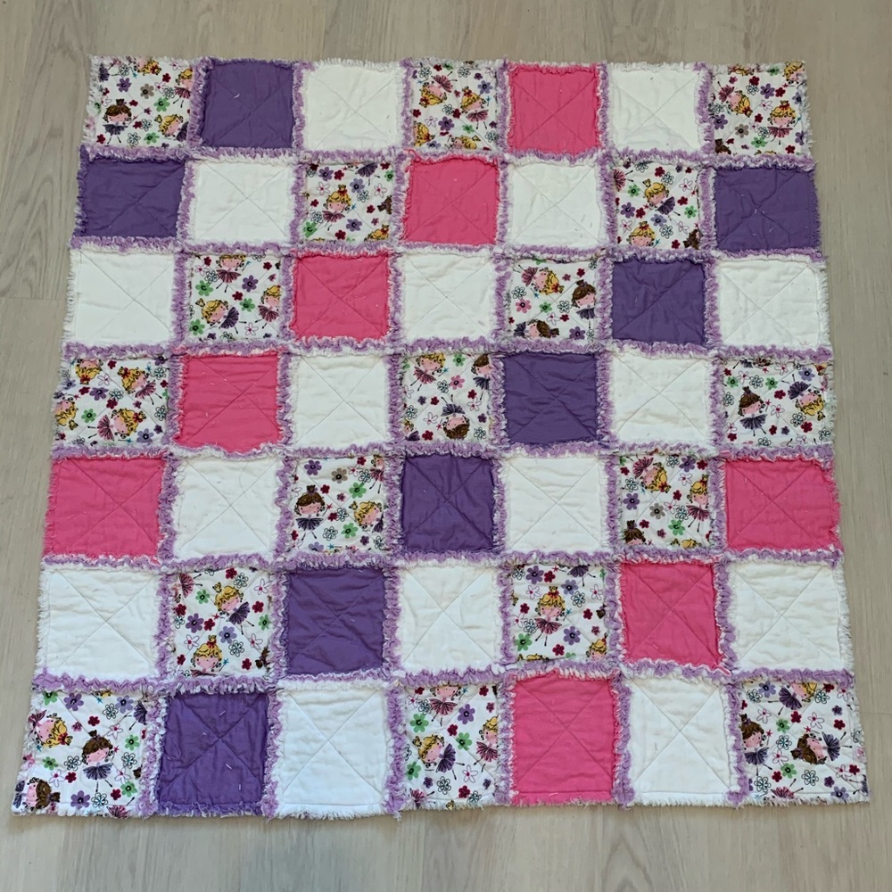 New handmade rag quilt